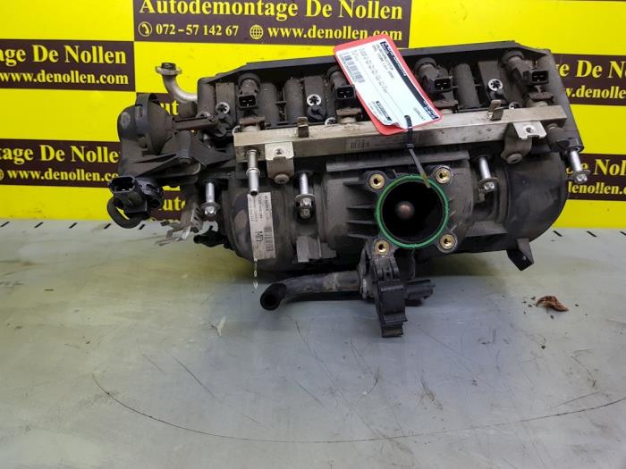 Gebruikte Spruitstuk Inlaat Opel Tigra Twin Top 1.4 16V Prijs € 108,90 Inclusief btw aangeboden door autodemontage denollen
