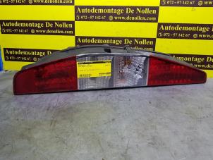 Gebruikte Achterlicht links Fiat Doblo Cargo (223) 1.9 D Prijs € 40,00 Margeregeling aangeboden door de Nollen autorecycling