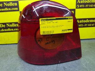 Gebruikte Achterlicht links Renault Twingo (C06) 1.2 Prijs € 19,99 Margeregeling aangeboden door de Nollen autorecycling