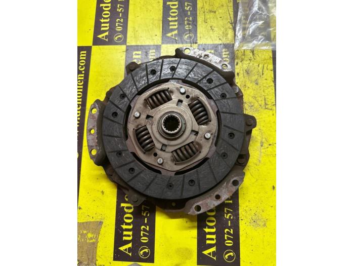Gebruikte Koppakking Set Citroen Saxo 1.4i VTR,VTS Prijs € 45,00 Margeregeling aangeboden door autodemontage denollen