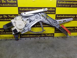 Gebruikte Ruitmechaniek 4Deurs rechts-voor Opel Vectra C GTS 1.6 16V Twinport Prijs € 70,00 Margeregeling aangeboden door de Nollen autorecycling