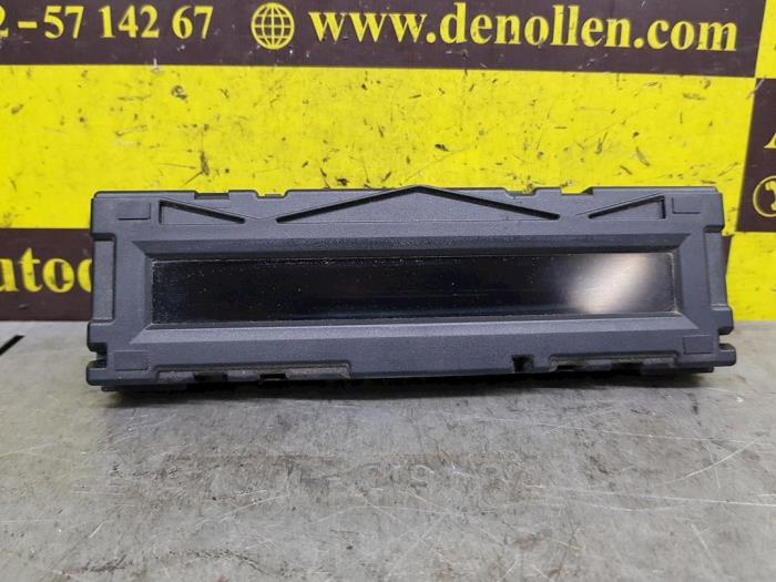 Gebruikte Display Interieur Opel Insignia 1.6 16V Ecotec Prijs € 45,00 Margeregeling aangeboden door autodemontage denollen
