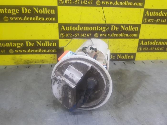 Gebruikte Tank element Pomp Opel Corsa III 1.6 16V VXR Turbo Prijs € 36,00 Margeregeling aangeboden door autodemontage denollen