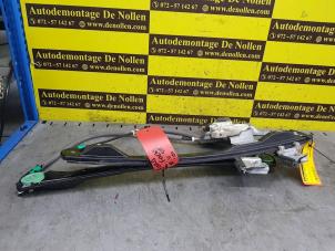 Gebruikte Ruitmechaniek 4Deurs rechts-voor Ford Focus 1 Wagon 1.4 16V Prijs € 37,95 Margeregeling aangeboden door de Nollen autorecycling