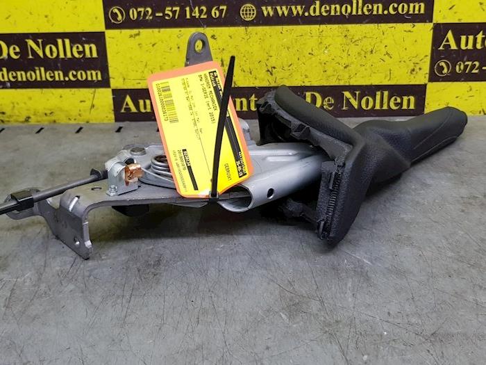 Gebruikte Handrem Mechaniek BMW 1 serie (F20) 120i 1.6 16V Prijs € 45,00 Margeregeling aangeboden door autodemontage denollen
