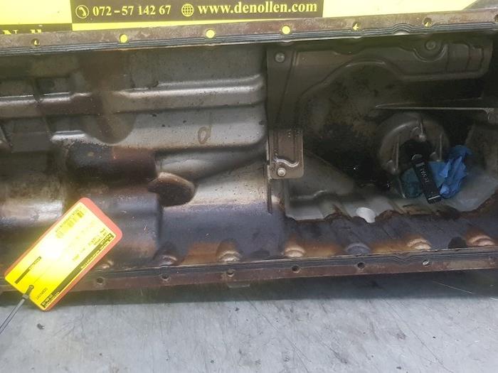 Gebruikte Carterpan BMW 3 serie (E46/2) 316 Ci Prijs € 45,00 Margeregeling aangeboden door autodemontage denollen
