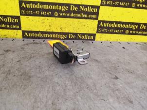 Gebruikte Slotmechaniek Achterklep Mini Clubman (R55) 1.6 16V Cooper Prijs € 36,30 Inclusief btw aangeboden door de Nollen autorecycling