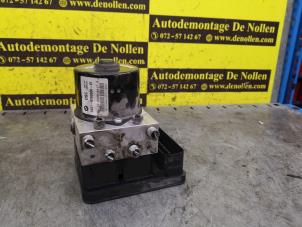 Gebruikte ABS Pomp BMW 1 serie (E81) 123d 16V . Prijs € 35,00 Margeregeling aangeboden door de Nollen autorecycling