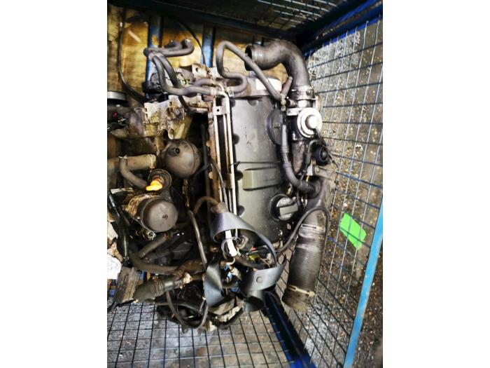 Motor van een Volkswagen Golf IV (1J1) 1.9 TDI 100 2002