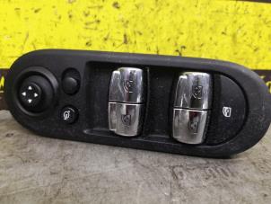 Gebruikte Combischakelaar ramen Mini Mini (F55) 2.0 16V Cooper S Prijs € 54,45 Inclusief btw aangeboden door de Nollen autorecycling