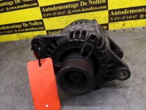 Gebruikte Dynamo Alfa Romeo Spider (916) 2.0 16V Twin Spark Prijs € 40,00 Margeregeling aangeboden door de Nollen autorecycling