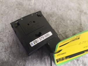 Gebruikte Licht Schakelaar Smart Fortwo Coupé (453.3) 0.9 TCE 12V Prijs op aanvraag aangeboden door de Nollen autorecycling