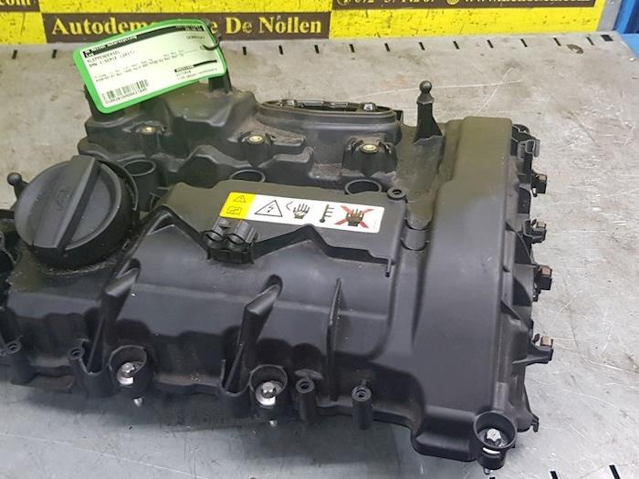Gebruikte Kleppendeksel BMW 1 serie (F21) 116i 1.5 TwinPower 12V Prijs € 163,35 Inclusief btw aangeboden door autodemontage denollen