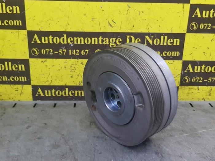 Gebruikte Krukas Poelie BMW 1 serie (F21) 116i 1.5 TwinPower 12V Prijs € 82,28 Inclusief btw aangeboden door autodemontage denollen