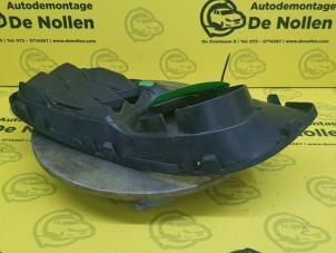 Gebruikte Grille Mini Countryman (F60) 2.0 16V Cooper S Prijs € 60,50 Inclusief btw aangeboden door de Nollen autorecycling