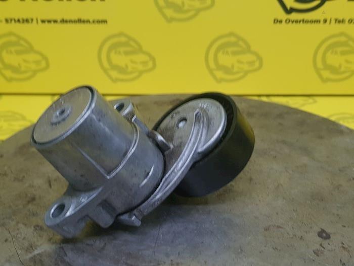 Gebruikte Spanner multiriem Ford Fiesta 7 1.1 Ti-VCT 12V 85 Prijs € 43,56 Inclusief btw aangeboden door autodemontage denollen