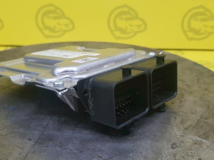 Gebruikte Computer Motormanagement Ford Fiesta 7 1.1 Ti-VCT 12V 85 Prijs € 217,80 Inclusief btw aangeboden door autodemontage denollen