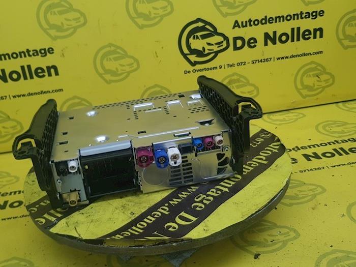 Gebruikte Radio module Mini Countryman (F60) 2.0 Cooper D Prijs € 598,95 Inclusief btw aangeboden door autodemontage denollen