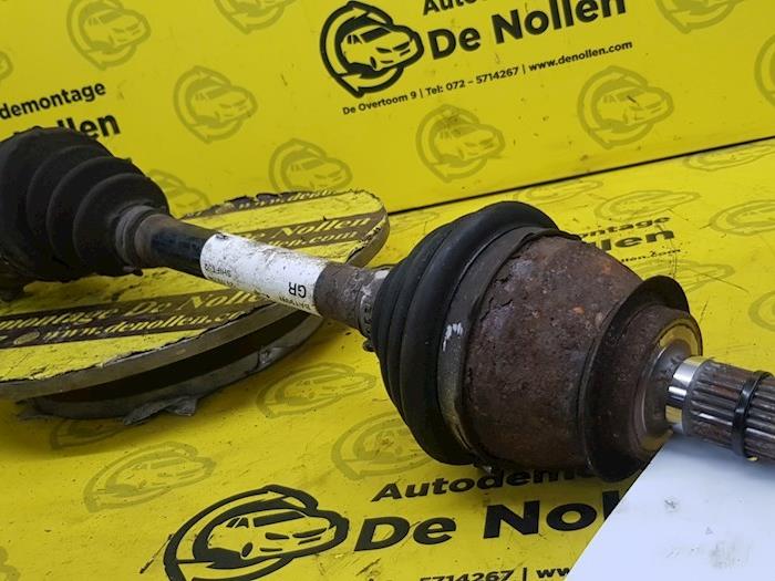 Gebruikte Steekas rechts-voor Mini Mini (R56) 1.6 16V Cooper S Prijs € 68,00 Margeregeling aangeboden door autodemontage denollen