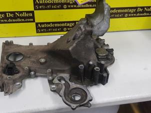 Gebruikte Distributiedeksel Ford Focus 3 1.0 Ti-VCT EcoBoost 12V 100 Prijs € 150,00 Margeregeling aangeboden door de Nollen autorecycling