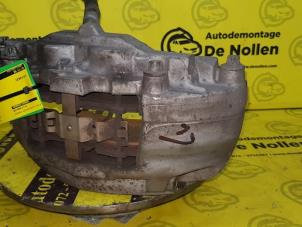 Gebruikte Remklauw (Tang) links-voor Mercedes C Estate (S205) C-220 CDI BlueTEC, C-220 d 2.2 16V Prijs € 200,00 Margeregeling aangeboden door de Nollen autorecycling