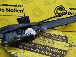 Gebruikte Diversen Mercedes C Estate (S205) C-220 CDI BlueTEC, C-220 d 2.2 16V Prijs € 75,00 Margeregeling aangeboden door de Nollen autorecycling