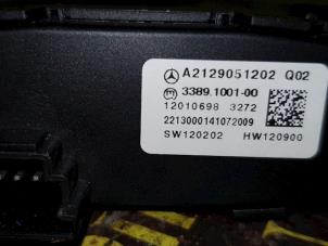 Gebruikte Schakelaar Mercedes C Estate (S205) C-220 CDI BlueTEC, C-220 d 2.2 16V Prijs € 30,00 Margeregeling aangeboden door de Nollen autorecycling