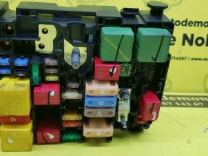 Gebruikte Zekeringkast Peugeot 2008 (CU) 1.2 Vti 12V PureTech 82 Prijs € 121,00 Inclusief btw aangeboden door de Nollen autorecycling