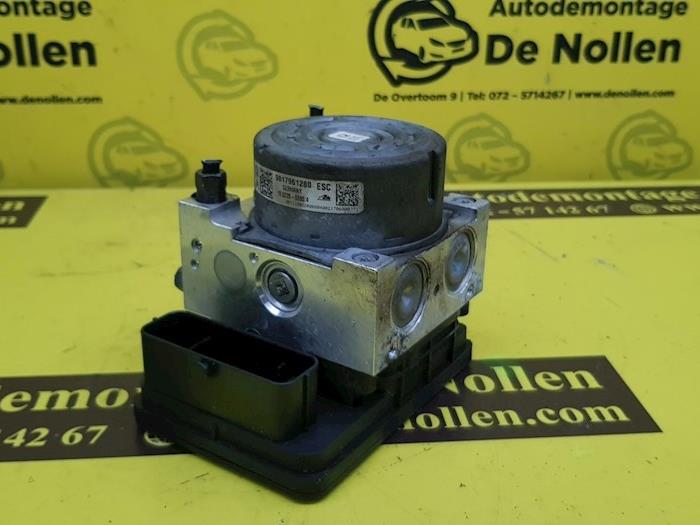 Gebruikte ABS Pomp Peugeot 2008 (CU) 1.2 Vti 12V PureTech 82 Prijs € 258,94 Inclusief btw aangeboden door autodemontage denollen
