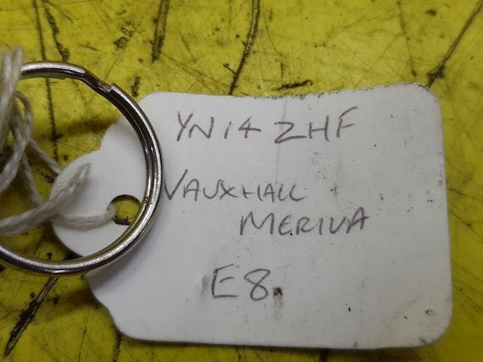 Kontaktslot+Sleutel van een Vauxhall Meriva Mk.II 1.4 16V Ecotec 2015