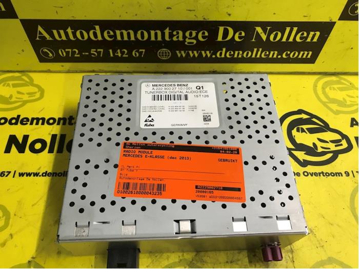 Gebruikte Radio module Mercedes E (W212) E-220 CDI 16V BlueEfficiency Prijs op aanvraag aangeboden door autodemontage denollen