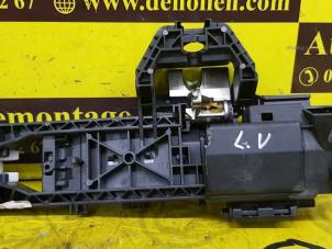 Gebruikte Diversen Mercedes A (W176) 1.6 A-200 16V Prijs € 50,00 Margeregeling aangeboden door de Nollen autorecycling