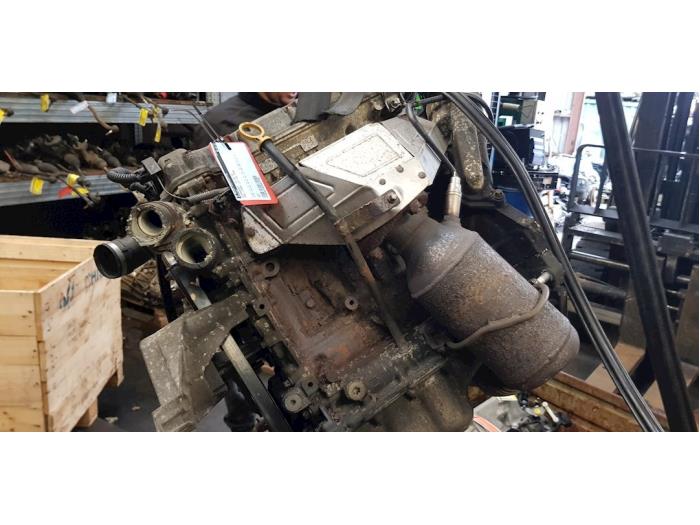 Motor van een Opel Corsa B (73/78/79) 1.2i 16V 1999