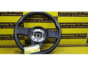 Gebruikte Stuurwiel Mercedes Sprinter 5t (907.6) 311 CDI 2.1 D RWD Prijs € 211,75 Inclusief btw aangeboden door de Nollen autorecycling