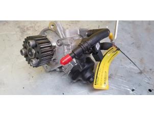 Gebruikte Dieselpomp Volkswagen Tiguan (5N1/2) 2.0 TDI 16V 4Motion Prijs € 350,00 Margeregeling aangeboden door de Nollen autorecycling