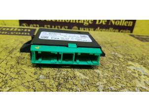 Gebruikte PDC Module Peugeot 308 (L3/L8/LB/LH/LP) 1.2 12V e-THP PureTech 130 Prijs € 151,25 Inclusief btw aangeboden door de Nollen autorecycling