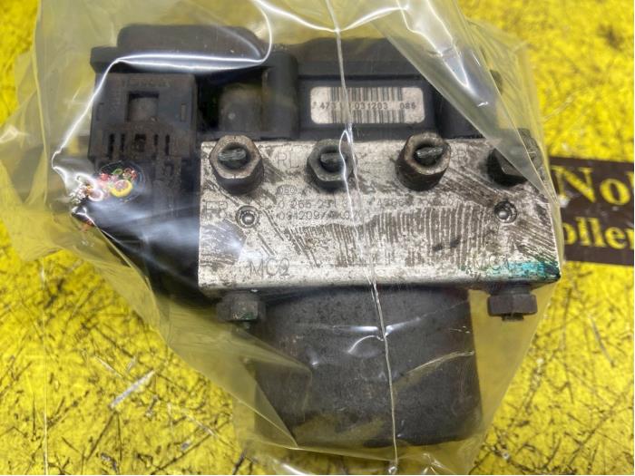 Gebruikte ABS Pomp Nissan Micra (K12) 1.0 16V Prijs € 58,08 Inclusief btw aangeboden door autodemontage denollen