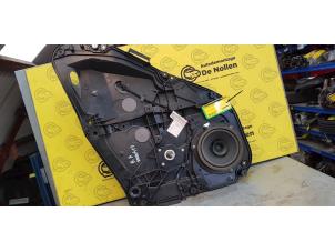 Gebruikte Ruitmechaniek 4Deurs rechts-achter Ford Fiesta 6 (JA8) 1.0 EcoBoost 12V 100 Prijs € 60,50 Inclusief btw aangeboden door de Nollen autorecycling