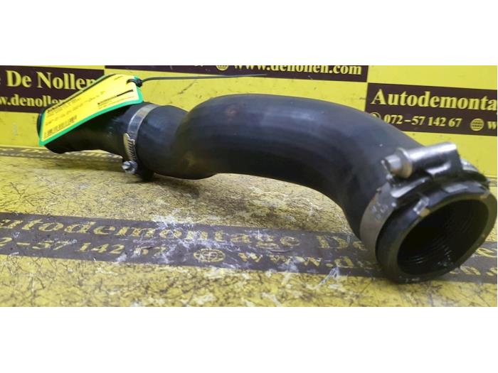 Gebruikte Intercooler Slang Ford Kuga II (DM2) 1.5 TDCi Prijs € 60,50 Inclusief btw aangeboden door autodemontage denollen
