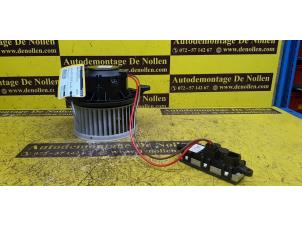 Gebruikte Chaufage Ventilatiemotor Mercedes A (177.0) 2.0 A-250 Turbo 16V Prijs op aanvraag aangeboden door de Nollen autorecycling