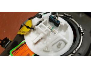 Gebruikte Tank element Pomp Mercedes A (177.0) 2.0 A-250 Turbo 16V Prijs € 181,50 Inclusief btw aangeboden door de Nollen autorecycling