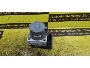 Gebruikte ABS Pomp Ford Ranger 2.5 TDCi 16V Prijs € 200,00 Margeregeling aangeboden door de Nollen autorecycling