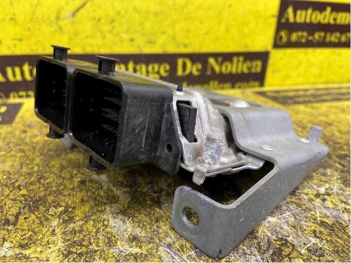 Computer Motormanagement van een Skoda Citigo 1.0 12V 2013