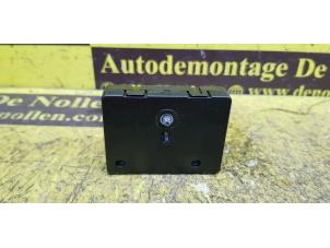 Gebruikte Antenne BMW 1 serie (F20) M140i 3.0 24V Van Prijs € 24,14 Inclusief btw aangeboden door de Nollen autorecycling