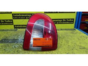 Gebruikte Achterlicht links Renault Megane Classic (LA) 1.6 16V Prijs € 40,00 Margeregeling aangeboden door de Nollen autorecycling
