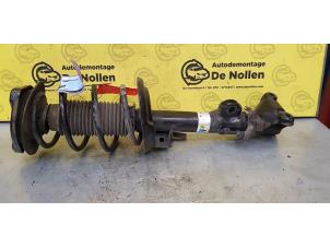 Gebruikte Mac Phersonpoot links-voor Mercedes C (W203) Prijs op aanvraag aangeboden door de Nollen autorecycling