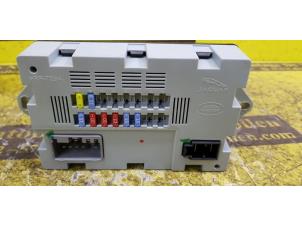 Gebruikte Zekeringkast Jaguar XE 2.0 D E-Performance 16V Prijs op aanvraag aangeboden door de Nollen autorecycling