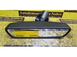 Gebruikte Binnenspiegel Jaguar XE 2.0 D E-Performance 16V Prijs op aanvraag aangeboden door de Nollen autorecycling