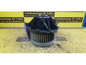 Gebruikte Chaufage Ventilatiemotor Chrysler 300 C 3.0 CRD V6 24V Prijs op aanvraag aangeboden door de Nollen autorecycling