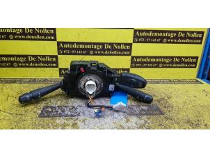 Gebruikte Combischakelaar Stuurkolom Peugeot 208 I (CA/CC/CK/CL) 1.2 Vti 12V PureTech 82 Prijs € 125,00 Margeregeling aangeboden door de Nollen autorecycling
